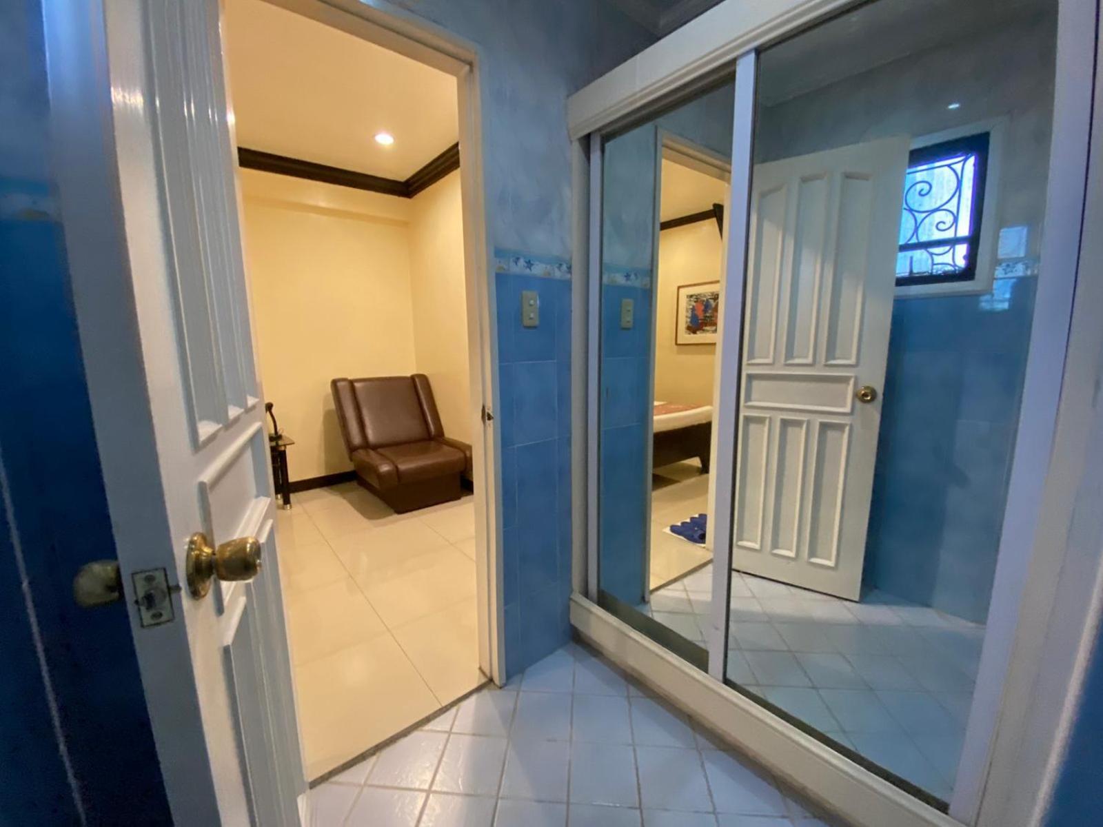 Stone House Quezon City San Juan  Kültér fotó